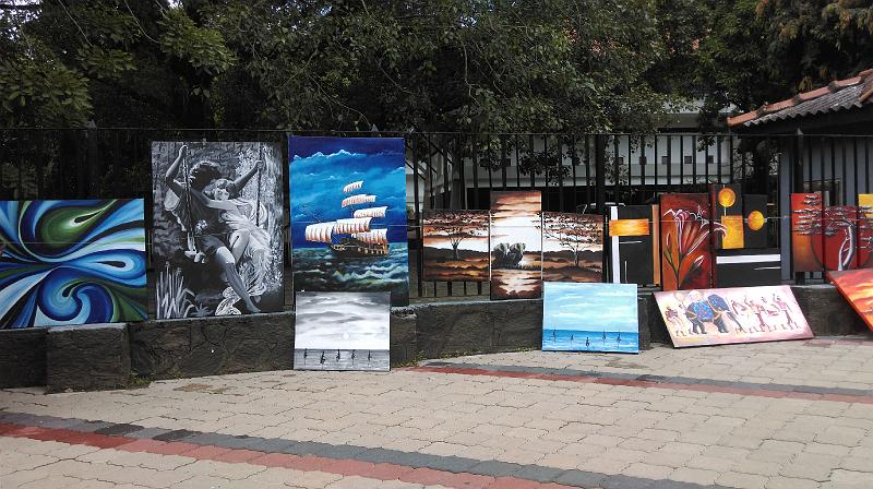 IMAG0297.jpg - Sep 8-12, 2014 孤兒象園(收容被大象媽媽遺棄的大象寶寶，參觀大象寶寶洗澡、餵食等) (斯里蘭卡，Pinnawela) [Elephant Orphange, Pinnawela, Sri Lanka]-93